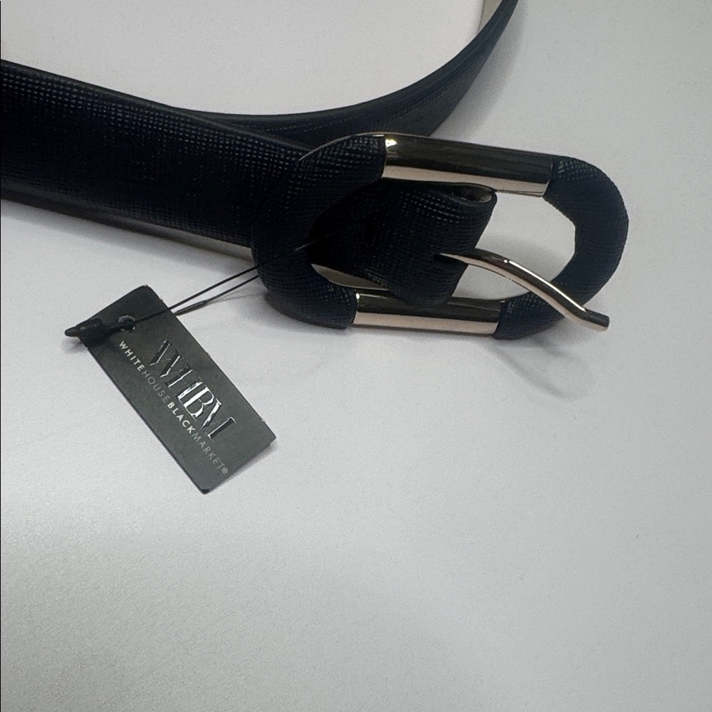 White House Black Market Navy Belt with Buckle - Picture 2 of 6